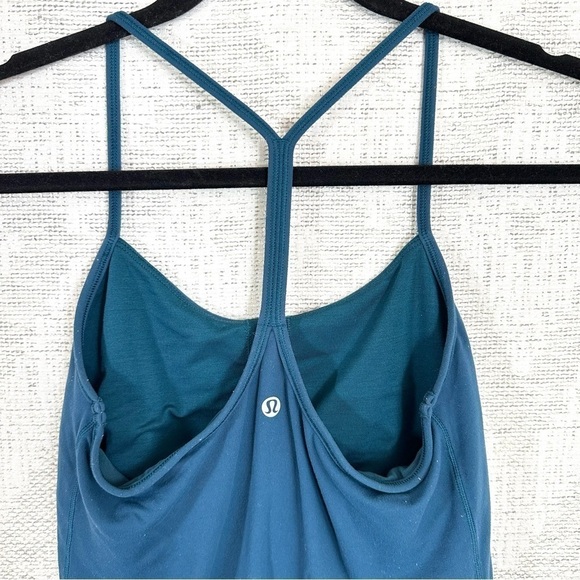Lululemon power pose tank in nile blue size 6 - Picture 6 of 6